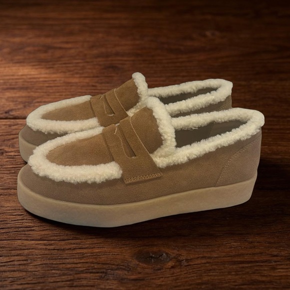 Steve Madden Shearling Lined Loafers in Chestnut Color Size 11 - Picture 8 of 10